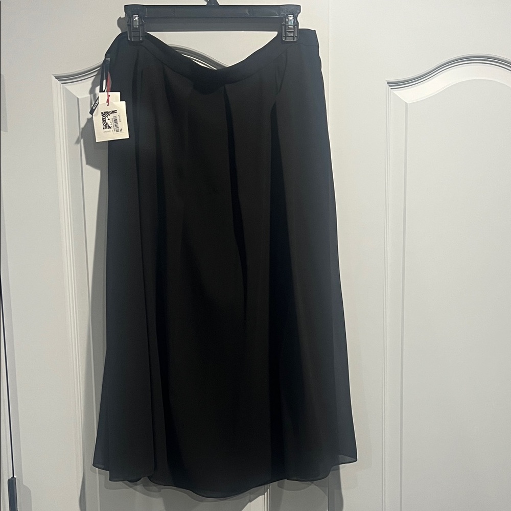 Anne Klein Elegant Black A-Line Skirt